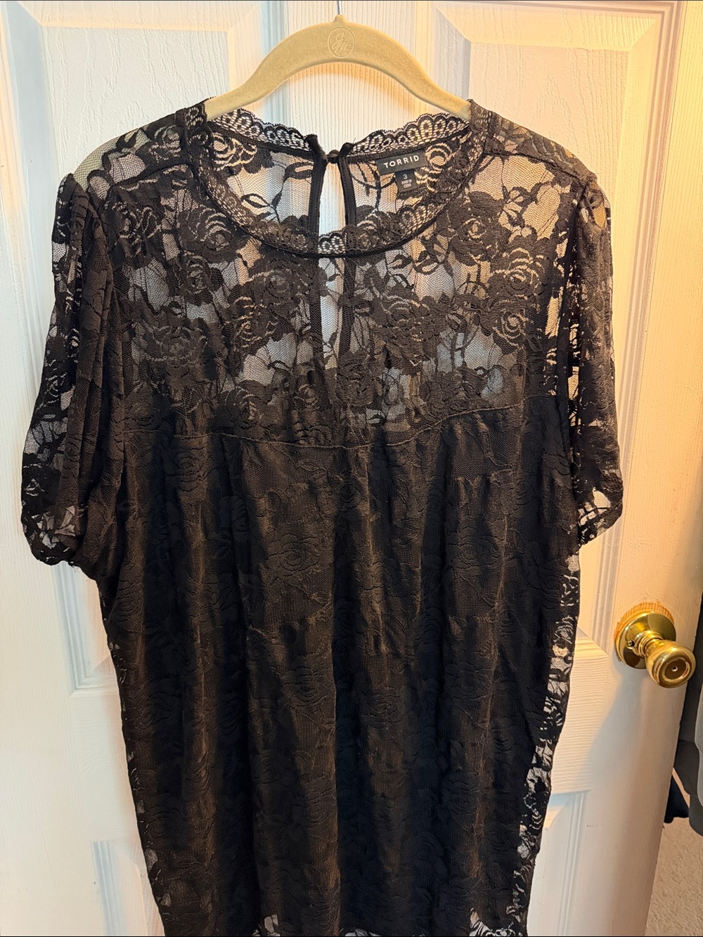 torrid Black Floral Lace Short Sleeve Tunic